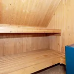 6 Person In Romo-by Traum Vesterhede